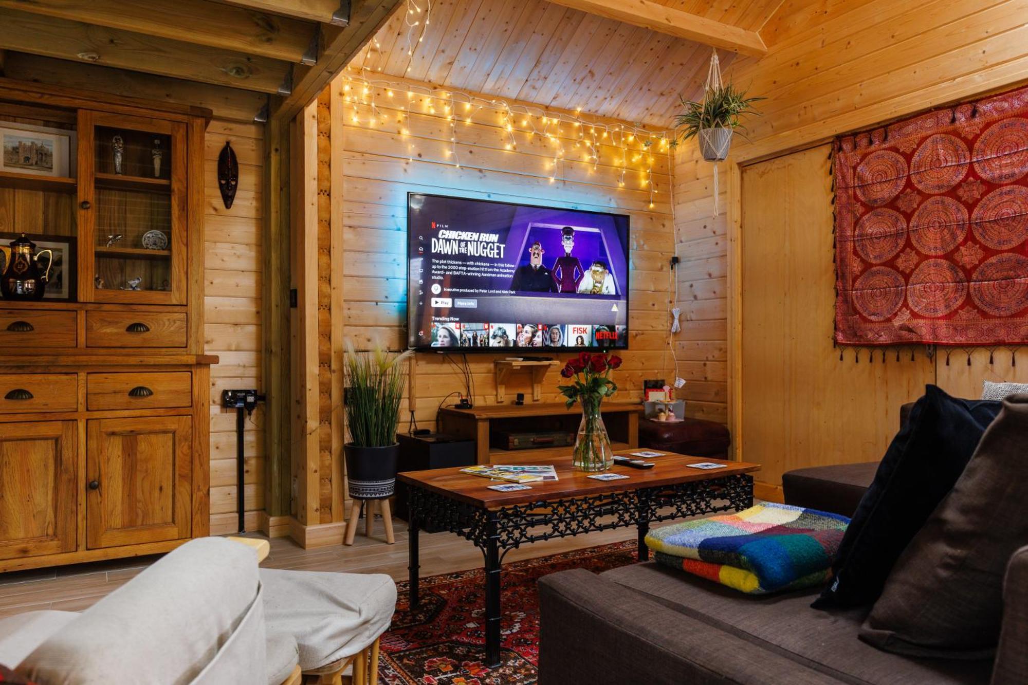 Spacious Cabin Evcharger And Free Parking Near Cambridge Luaran gambar